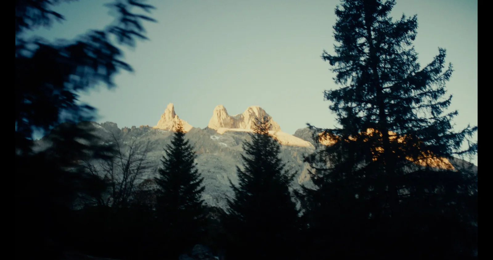 ARCTERYX – AIONOS — Sebastian Ganahl