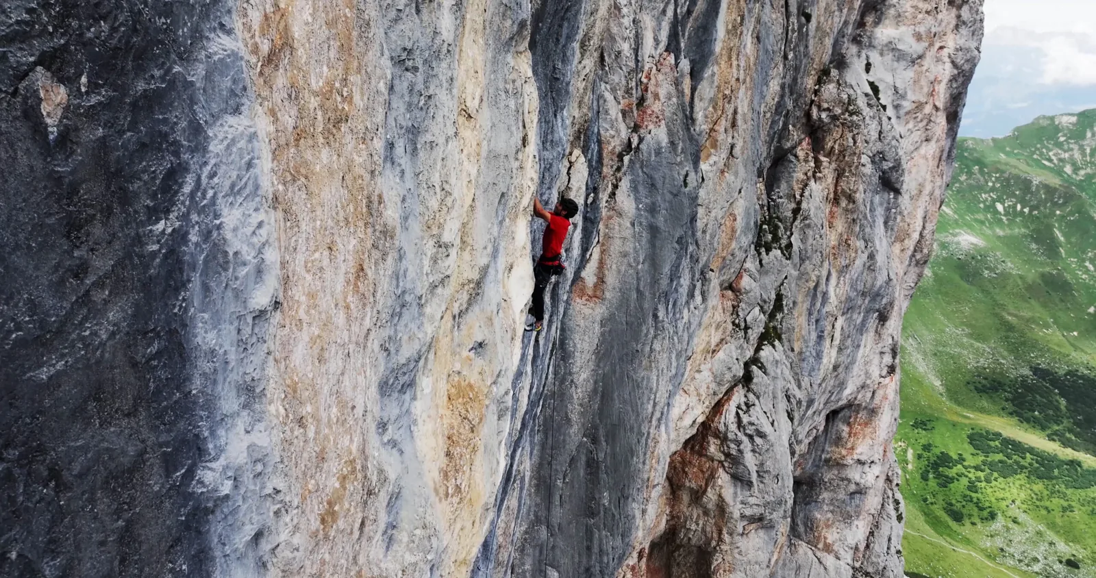 LA SPORTIVA – THE GIFT — Sebastian Ganahl